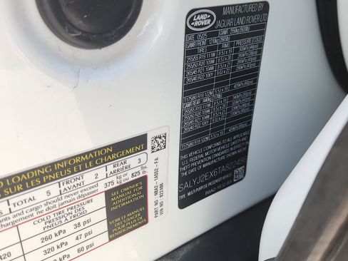 Certified 2026 Land Rover Range Rover Velar S AWD/4WD image 19