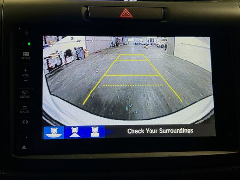 Used 2016 Honda CR-V Touring image 10