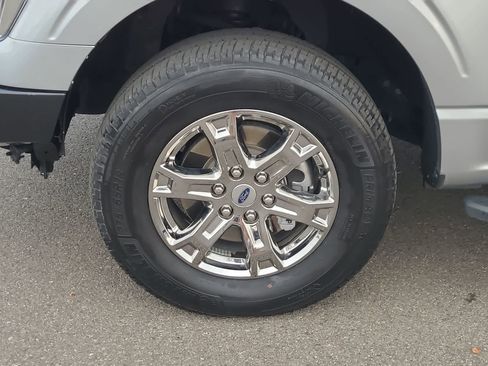 Used 2022 Ford F150 XLT w/ Equipment Group 301A Mid image 16