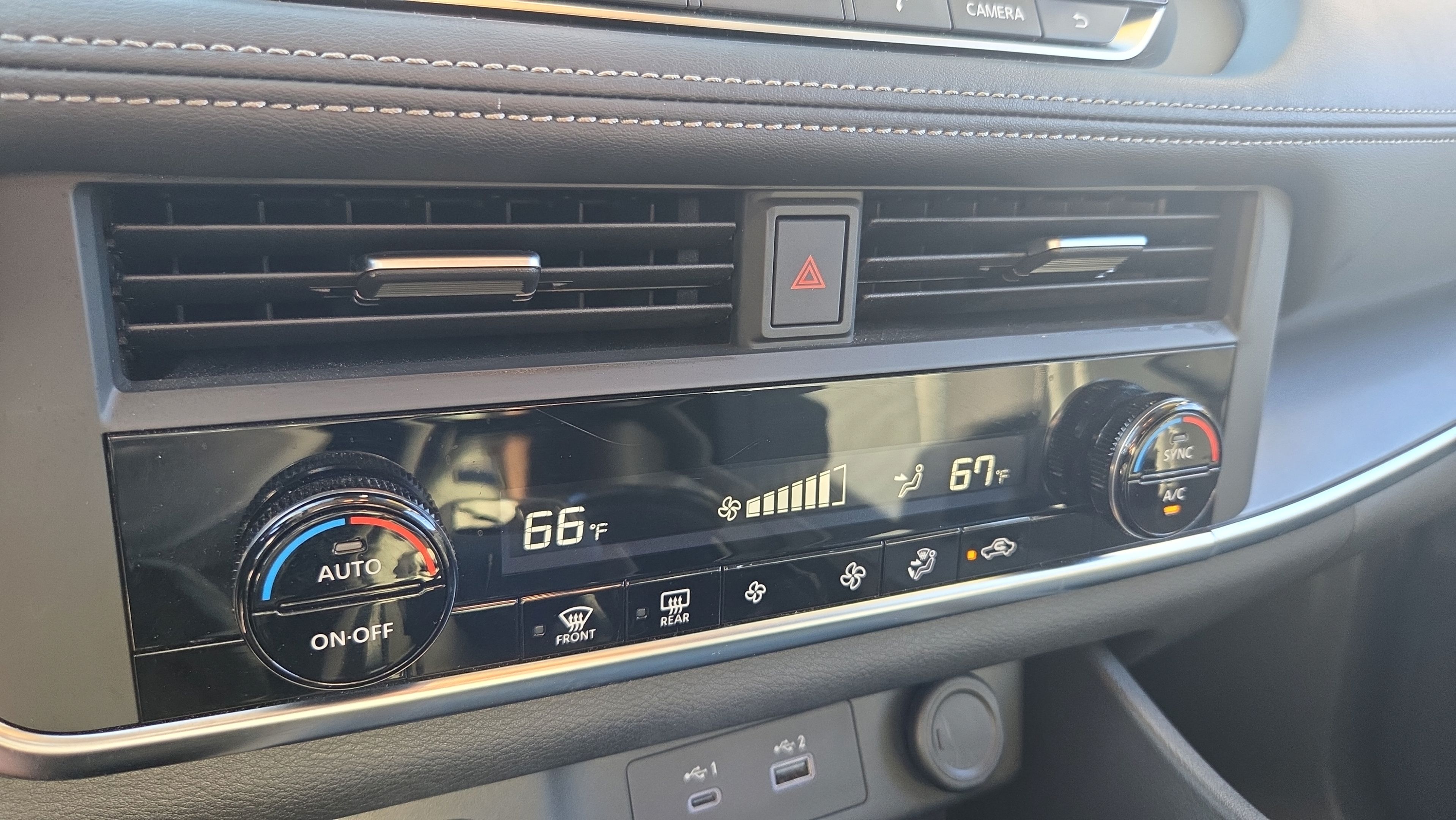 Used 2023 Nissan Rogue SV FWD image 21