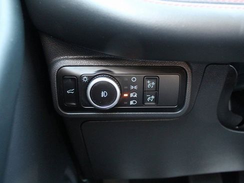 Used 2025 Ford Explorer ST-Line image 38