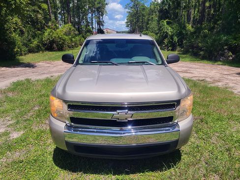 Used 2008 Chevrolet Silverado 1500 LS w/ Towing Package RWD image 2