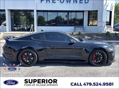 Used 2020 Ford Mustang Shelby GT500 w/ Technology Package RWD image 2