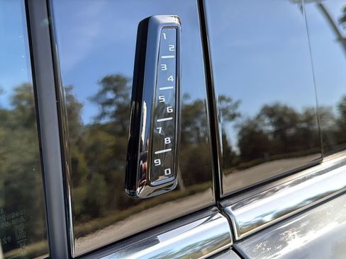 Used 2025 GMC Sierra 1500 Denali Ultimate image 25