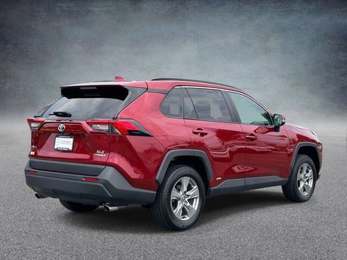 Used 2024 Toyota RAV4 XLE w/ Convenience Package AWD/4WD image 2