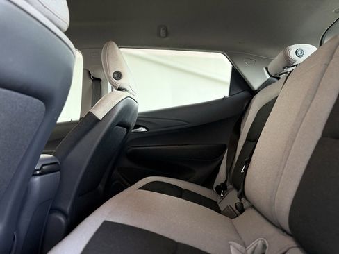 Used 2020 Chevrolet Bolt LT image 23