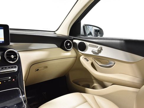Used 2017 Mercedes-Benz GLC 300 GLC 300 image 16