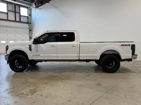 Used 2017 Ford F350 Lariat w/ Lariat Ultimate Package AWD/4WD image 12