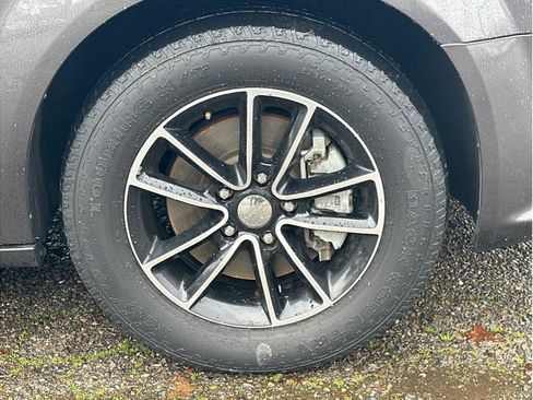 Used 2019 Dodge Grand Caravan GT image 10