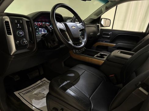 Used 2017 Chevrolet Silverado 1500 LTZ w/ LTZ Plus Package AWD/4WD image 30