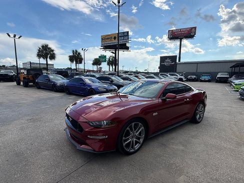 Used 2019 Ford Mustang GT Premium RWD image 7