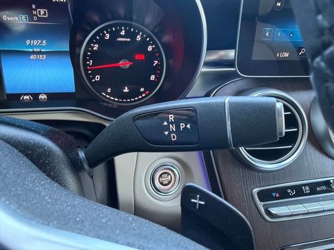 Used 2021 Mercedes-Benz GLC 300 4MATIC image 22