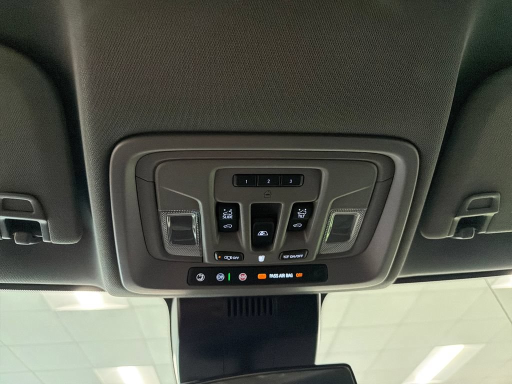 New 2026 Chevrolet Silverado 1500 RST AWD/4WD image 16