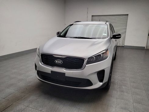 Used 2019 Kia Sorento S AWD/4WD image 15