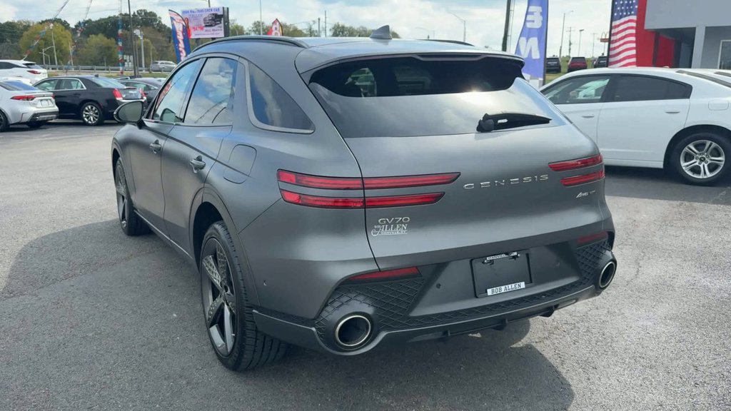Used 2022 Genesis GV70 3.5T Sport w/ Sport Prestige Package AWD/4WD image 5