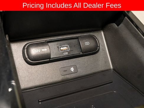 Used 2022 Kia Telluride SX w/ Towing Package AWD/4WD image 17