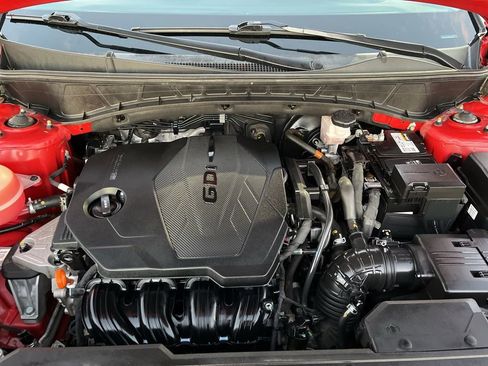 Used 2022 Hyundai Tucson SE image 12