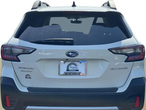 Used 2022 Subaru Outback Limited AWD/4WD image 6