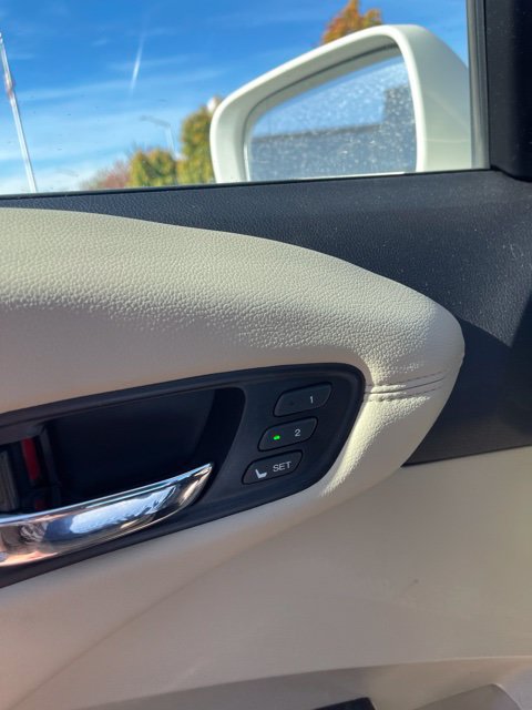 Used 2014 Acura RDX w/ Technology Package AWD/4WD image 19