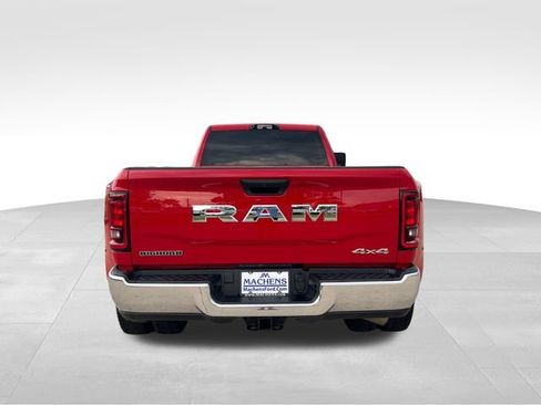 Used 2026 RAM 3500 Big Horn AWD/4WD image 5