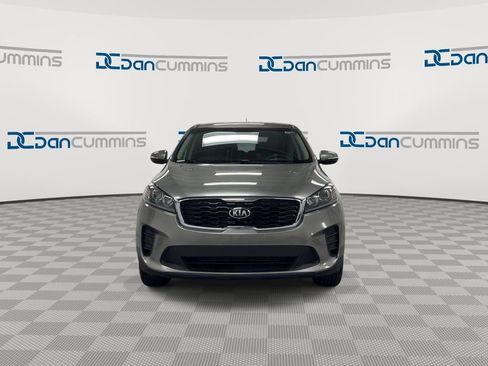 Used 2019 Kia Sorento FWD image 3