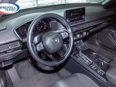 Used 2023 Honda Civic Sport image 15