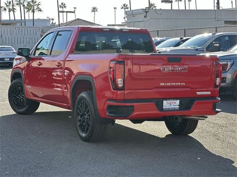 New 2026 GMC Sierra 1500 Elevation w/ LPO, Elevation Black Package image 5