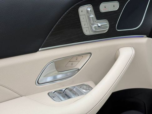 New 2026 Mercedes-Benz GLE 450 4MATIC image 14