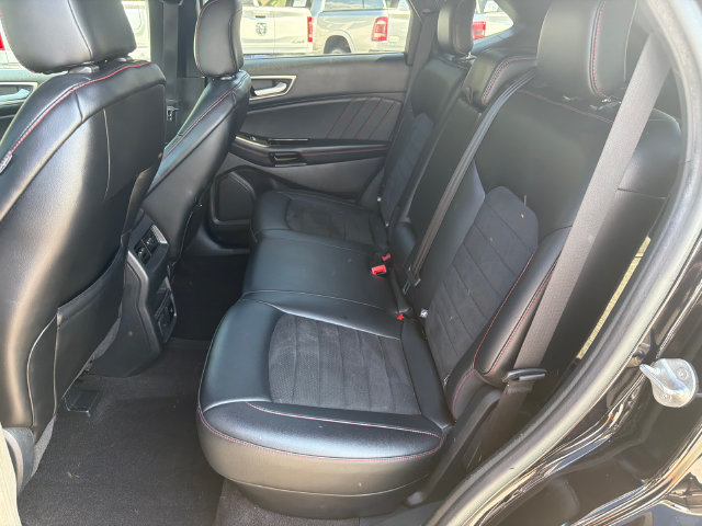 Certified 2020 Ford Edge ST-Line FWD image 23