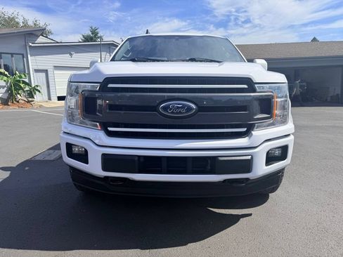 Used 2020 Ford F150 XLT w/ Equipment Group 302A Luxury AWD/4WD image 8