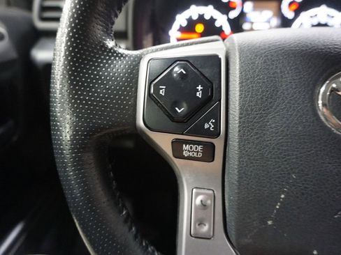 Used 2023 Toyota 4Runner SR5 Premium w/ Moonroof Package image 7