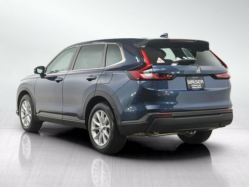 Used 2024 Honda CR-V EX-L image 3