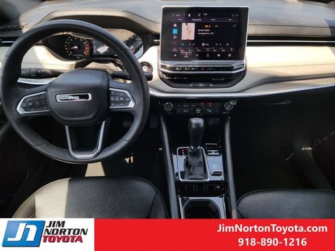 Used 2024 Jeep Compass Limited AWD/4WD image 25