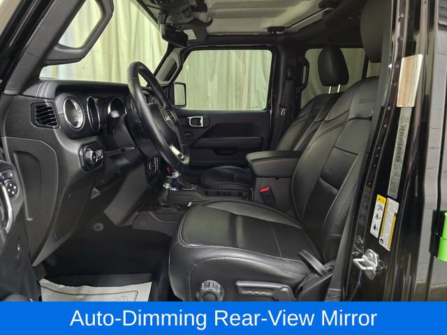 Used 2019 Jeep Wrangler Unlimited Sahara w/ Uconnect 4C Nav & Sound Group AWD/4WD image 14