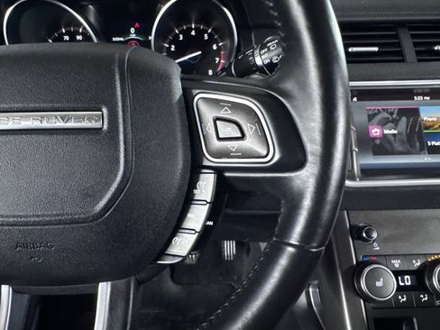 Used 2019 Land Rover Range Rover Evoque AWD/4WD image 31