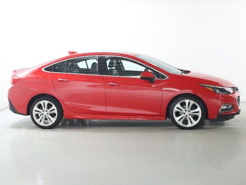 Used 2016 Chevrolet Cruze Premier image 11
