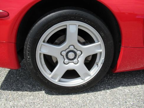 Used 1998 Chevrolet Corvette Convertible w/ Performance Handling Pkg RWD image 8