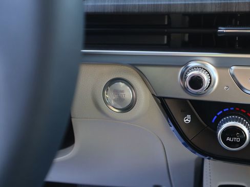 New 2025 Kia Telluride EX image 36