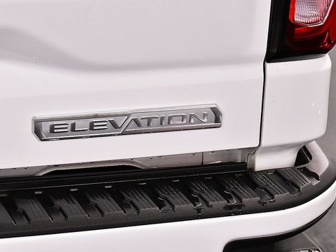 Used 2026 GMC Sierra 1500 Elevation w/ Preferred Package AWD/4WD image 12