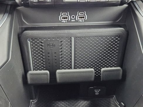 New 2026 RAM 1500 Big Horn AWD/4WD image 31