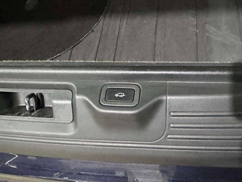 Used 2019 Land Rover Range Rover HSE image 87