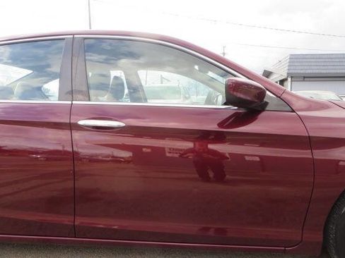 Used 2016 Honda Accord LX image 13