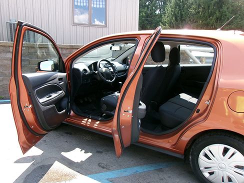 Used 2019 Mitsubishi Mirage ES image 13