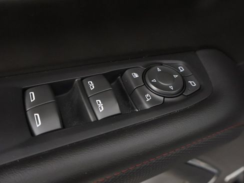 Used 2025 Chevrolet Tahoe RST w/ Comfort Package AWD/4WD image 42