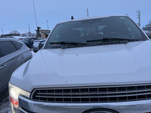 Used 2019 Ford F150 Lariat w/ Equipment Group 502A Luxury image 29