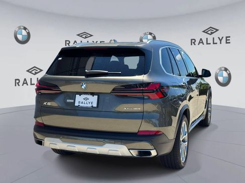 Certified 2026 BMW X5 xDrive40i w/ Parking Assistance Package AWD/4WD image 4