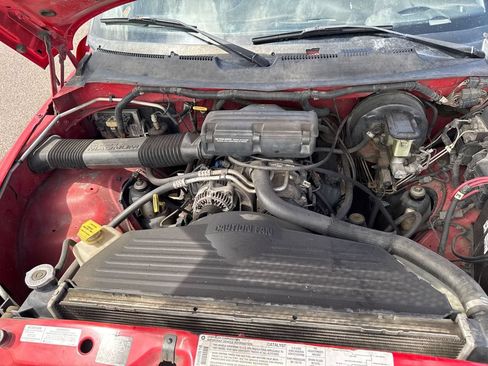 Used 1997 Dodge Ram 1500 Truck 4x4 Club Cab image 9