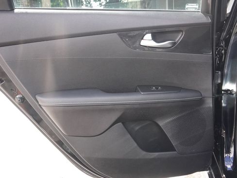 Used 2023 Kia Forte GT-Line FWD image 19