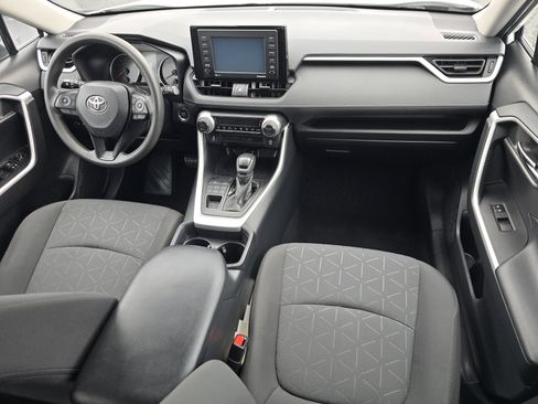Used 2021 Toyota RAV4 XLE image 16