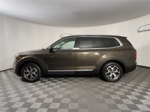 Used 2020 Kia Telluride EX w/ Towing Package image 5